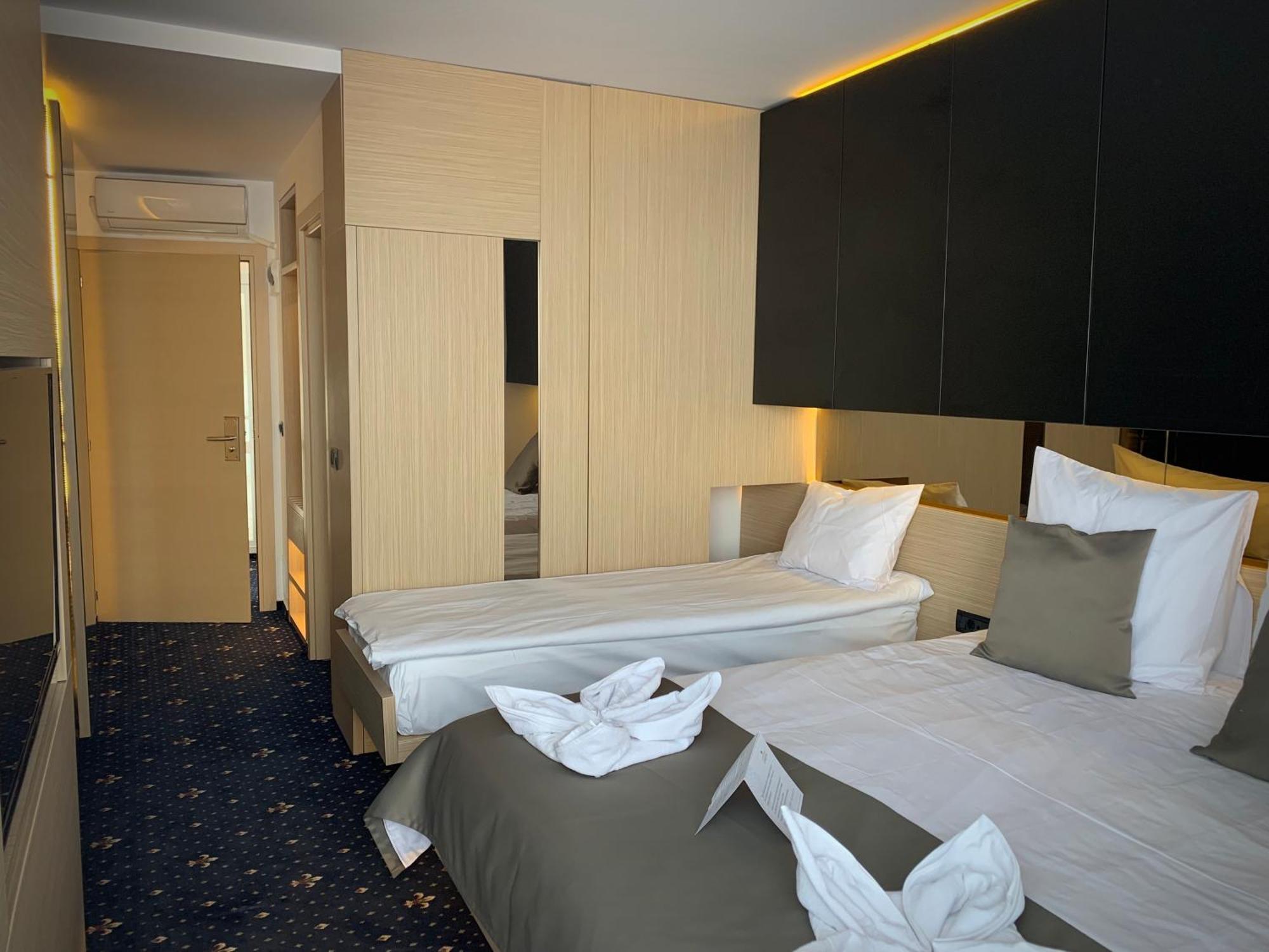 Aqvatonic Hotel - Steaua De Mare Eforie Nord Bilik gambar